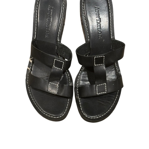 Ann Taylor Black Leather Sandals with Wide Straps - Picture 5 of 7